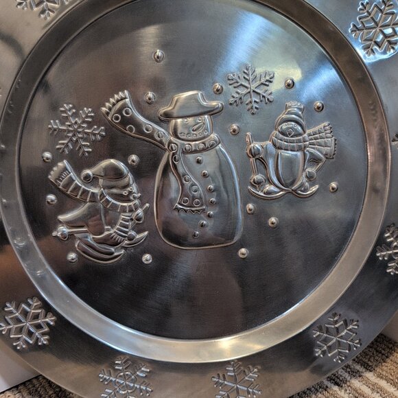 Vintage Aluminum Snowman & Penguin Charger Plate Decoration Living Quarters - Picture 2 of 5